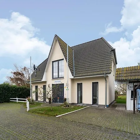Ferienhaus In Mit Garten Bastorf